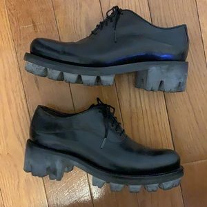 Prada womens laceup derby leather shoe sz37 black